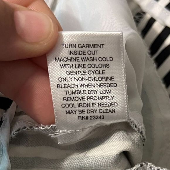 New York‎ & Company Dress Pants Size 0 Black and White Stripes Straight Low Rise - Picture 9 of 10